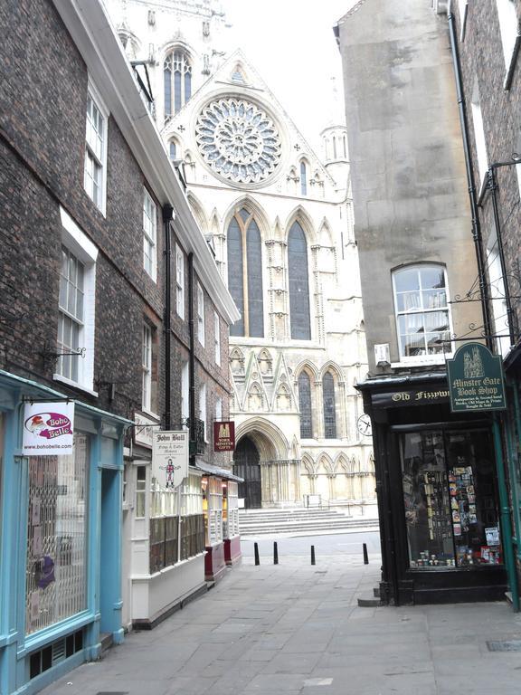 11 Talbot Court Apartamento York Exterior foto