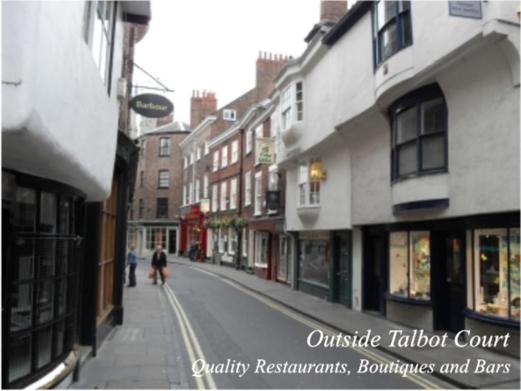 11 Talbot Court Apartamento York Exterior foto